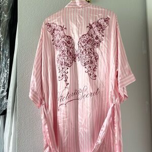 Victoria's Secret 2009 Backstage Robe - Limited Edition